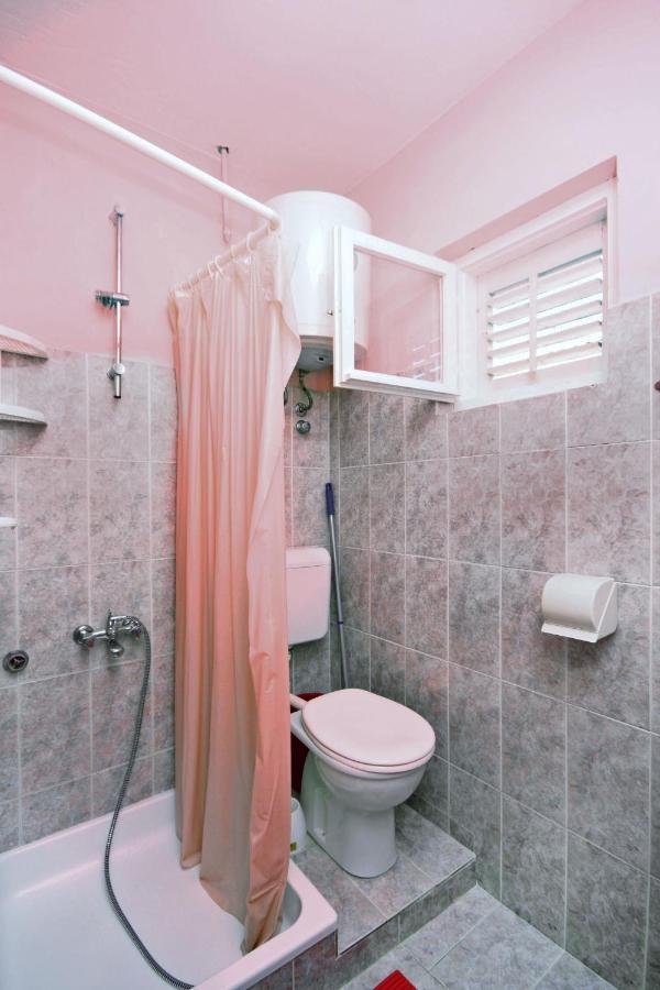 Family Friendly Apartments With A Swimming Pool Supetarska Draga - Donja, Rab - 2019 Zewnętrze zdjęcie