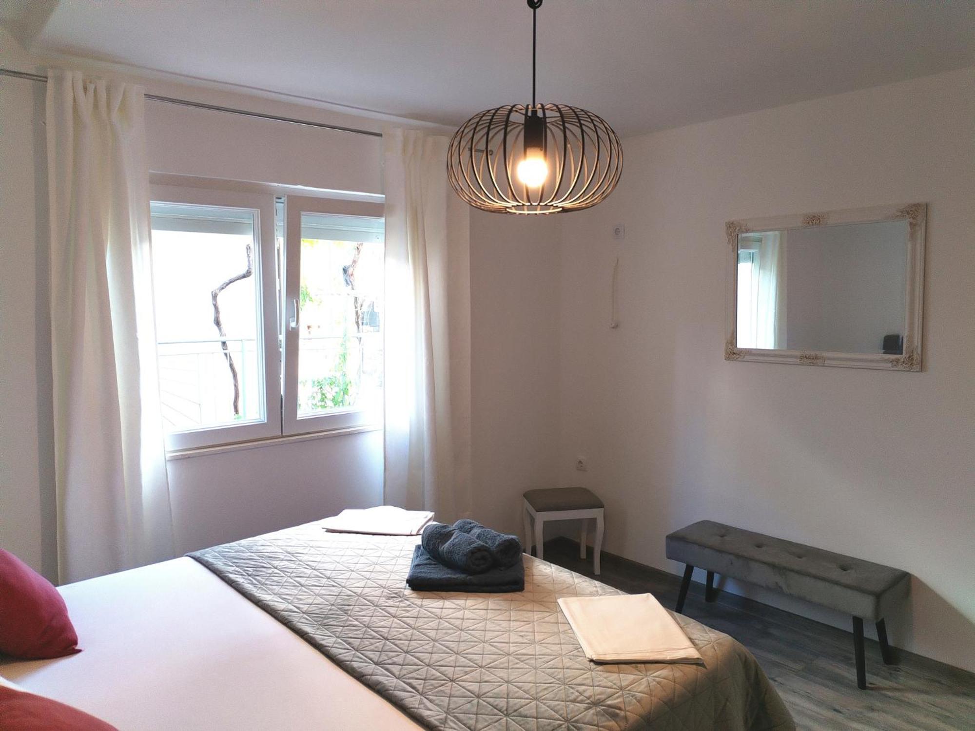 Family Friendly Apartments With A Swimming Pool Supetarska Draga - Donja, Rab - 2019 Pokój zdjęcie